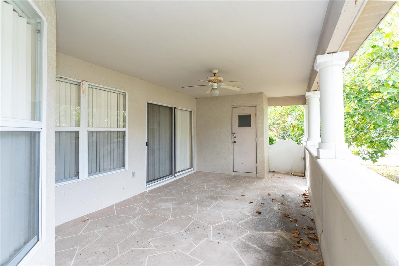 Image 35 of 38 For 12860 Waterhaven Circle