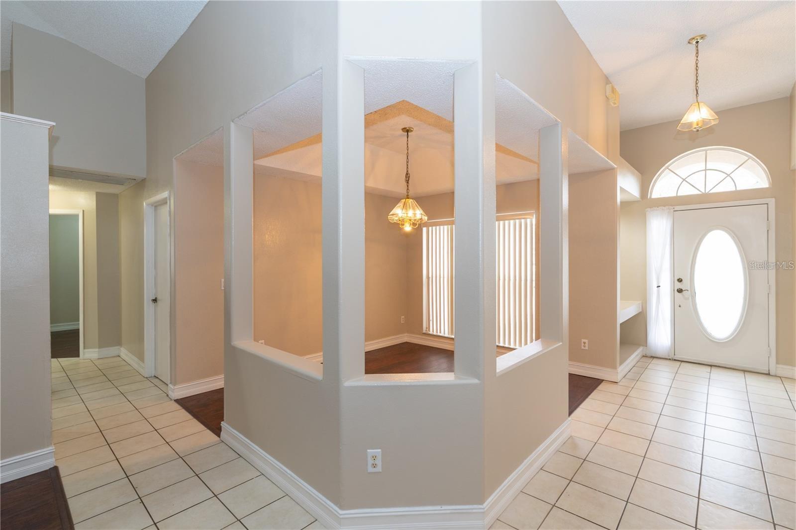 Image 8 of 38 For 12860 Waterhaven Circle