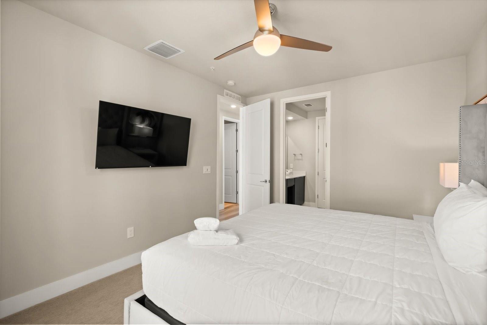 Image 11 of 58 For 7770 Sandy Ridge Drive 218 Bldg 2