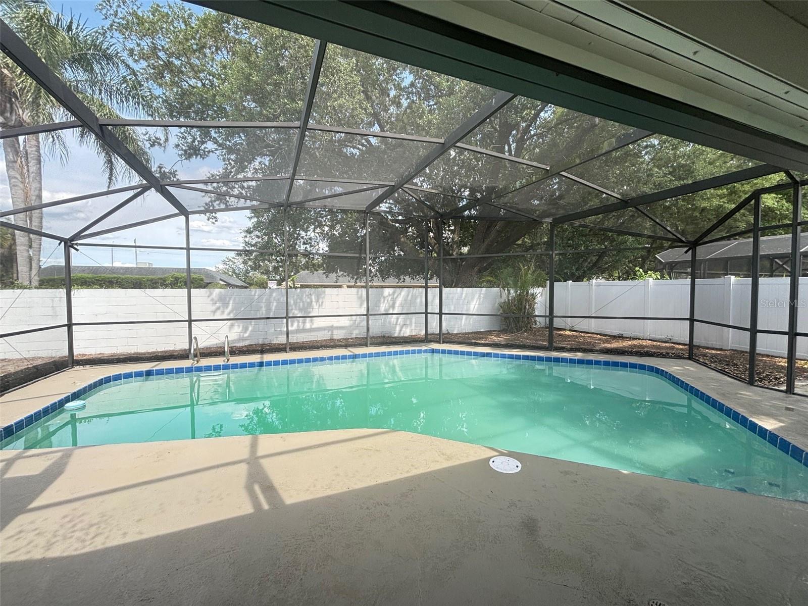 Image 2 of 36 For 1438 Tierra Circle
