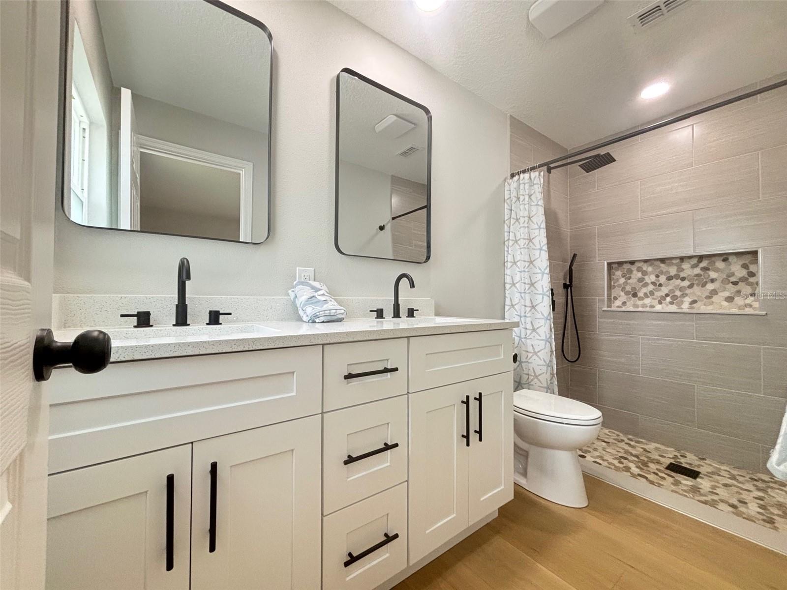 Image 25 of 36 For 1438 Tierra Circle