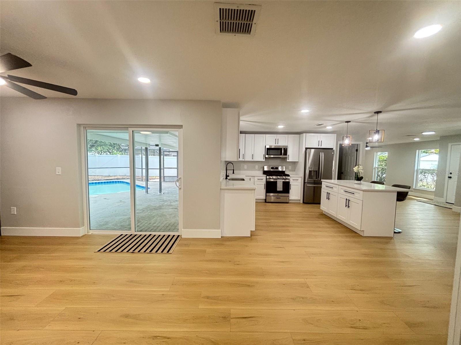 Image 27 of 36 For 1438 Tierra Circle