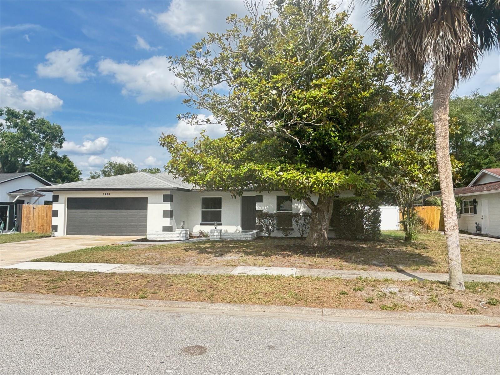 Image 3 of 36 For 1438 Tierra Circle
