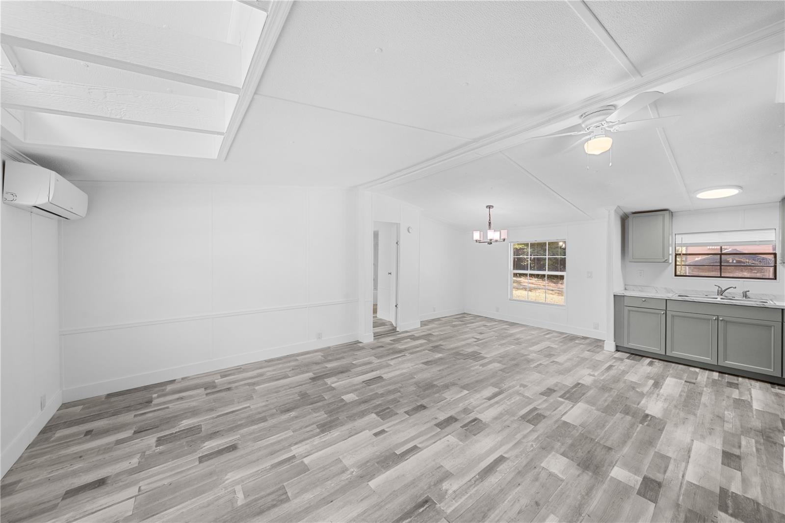 Image 10 of 65 For 13755 15th Place