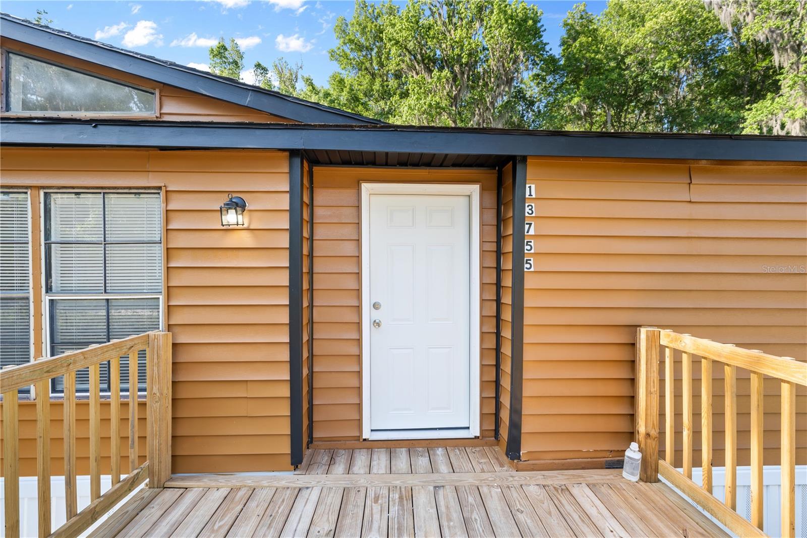 Image 4 of 65 For 13755 15th Place