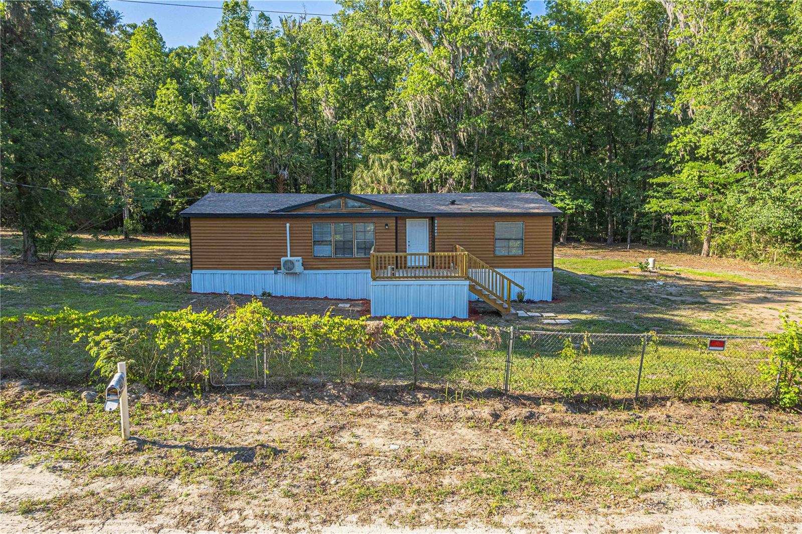 Image 5 of 65 For 13755 15th Place