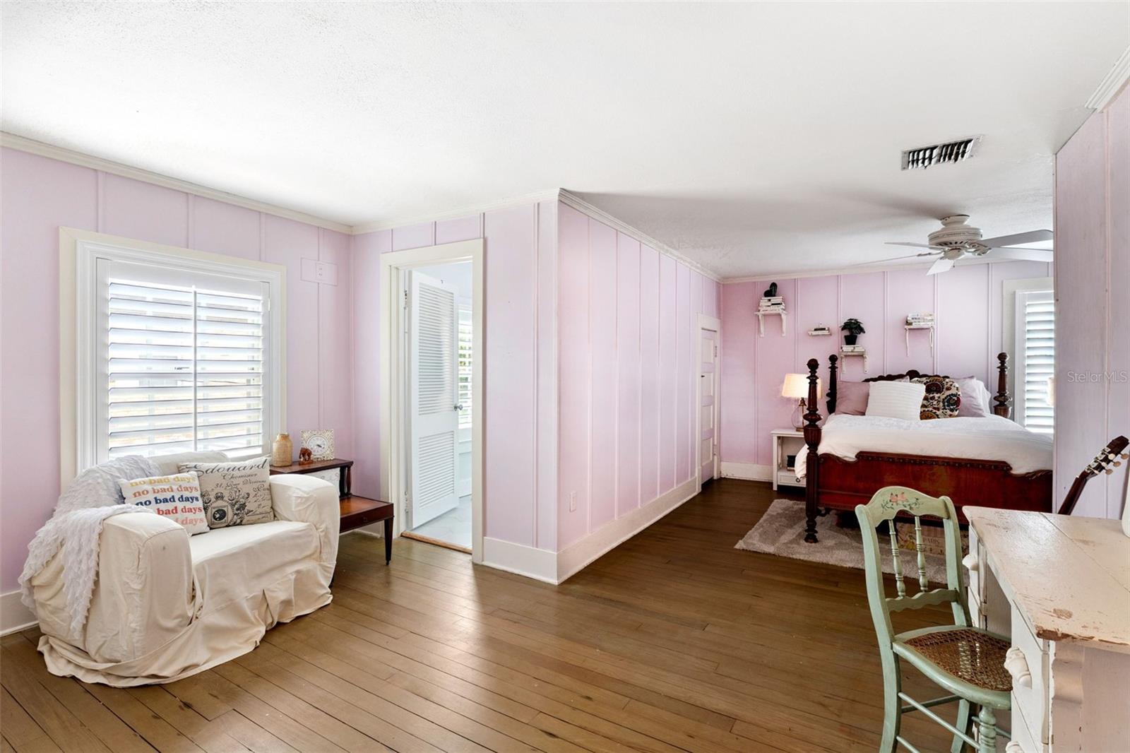 Listing photo id 26 for 1551 Waterwitch Drive