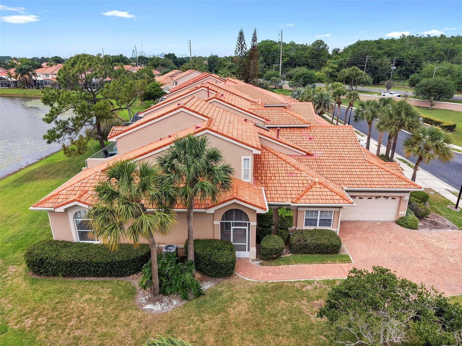 Image 6 of 49 For 4850 Watervista Drive
