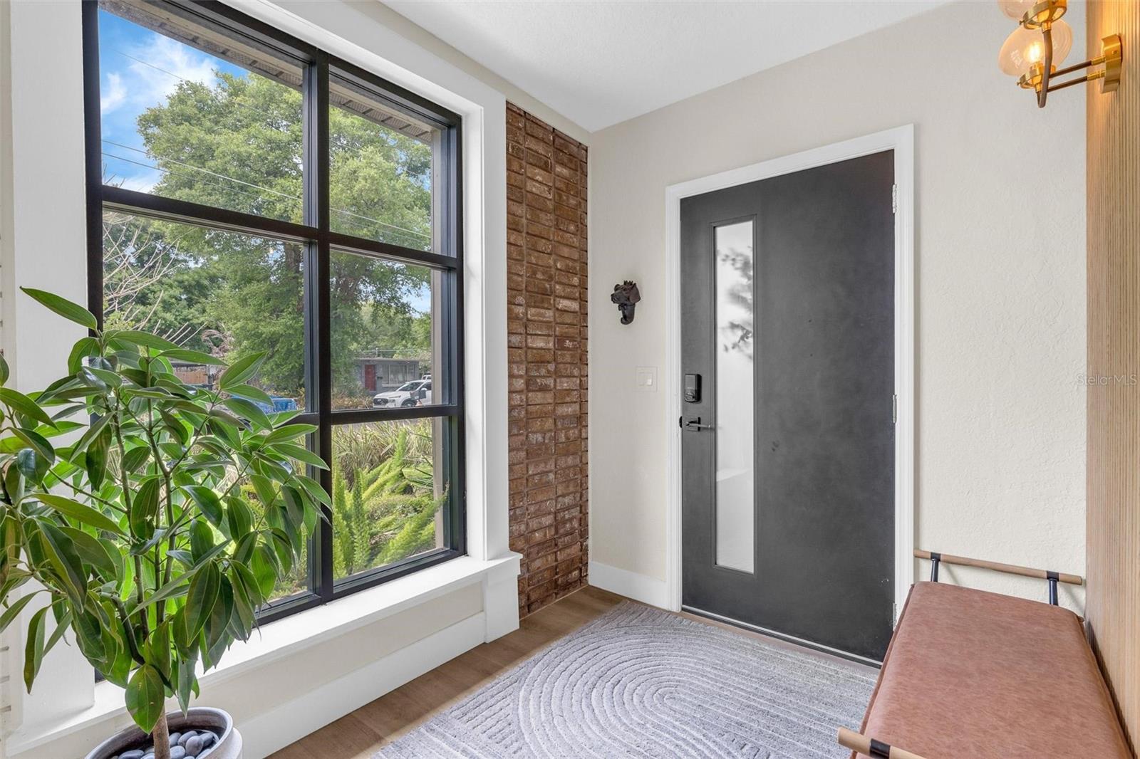 Image 7 of 42 For 1929 Essex Place
