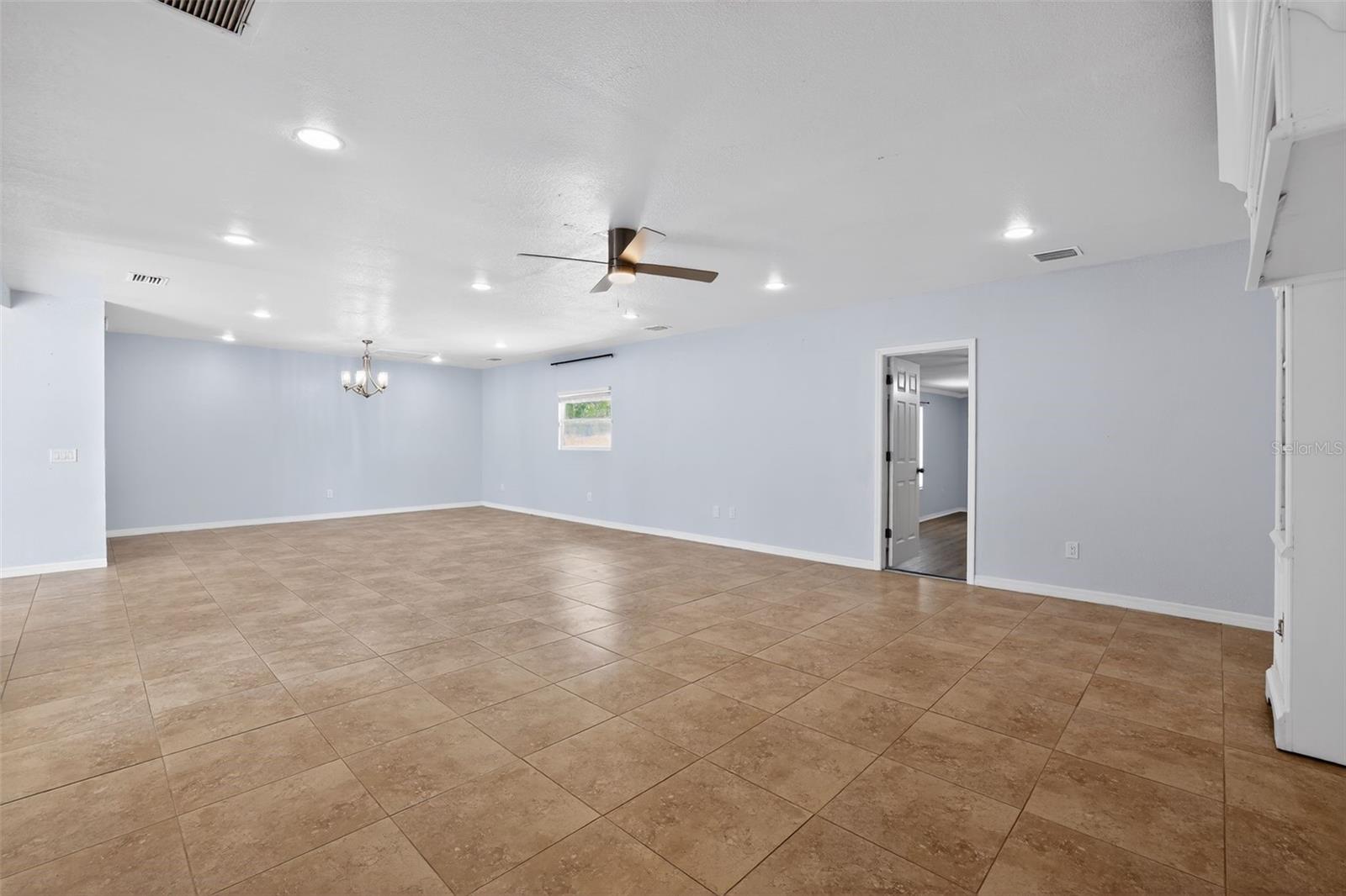 Image 14 of 41 For 3240 Apfel Road