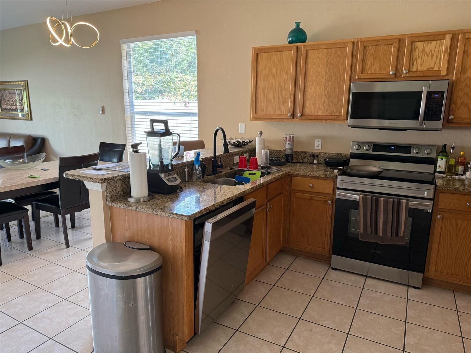 Image 13 of 43 For 2227 Oakington Street