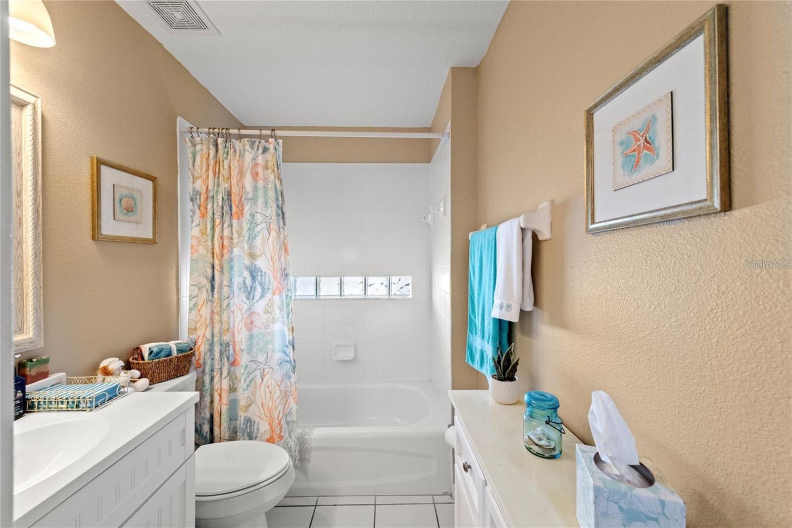 Image 17 of 31 For 221 Prather Drive