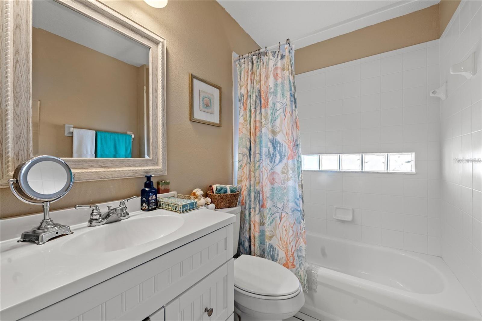Image 18 of 31 For 221 Prather Drive