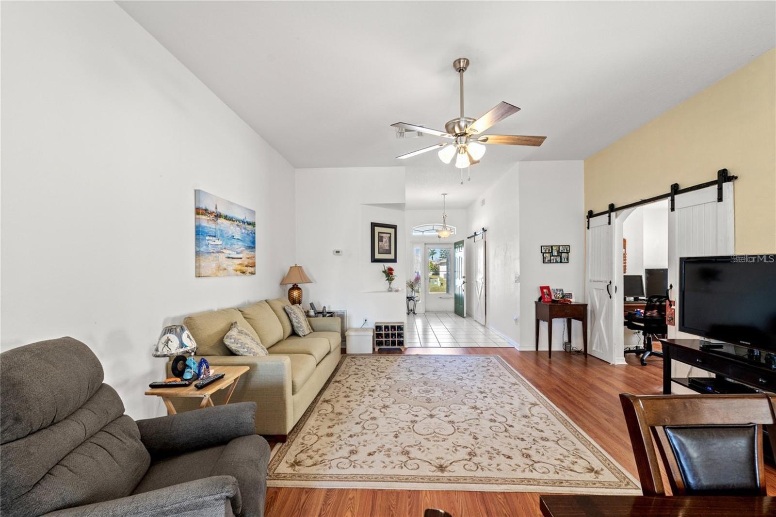 Image 7 of 31 For 221 Prather Drive