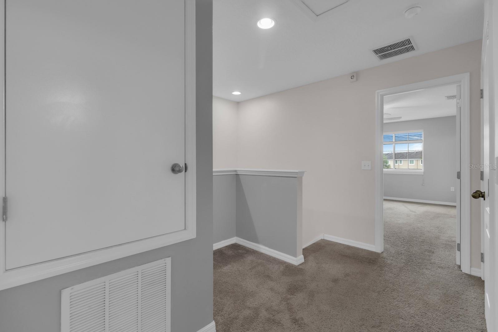 Image 18 of 33 For 2726 River Landing Drive