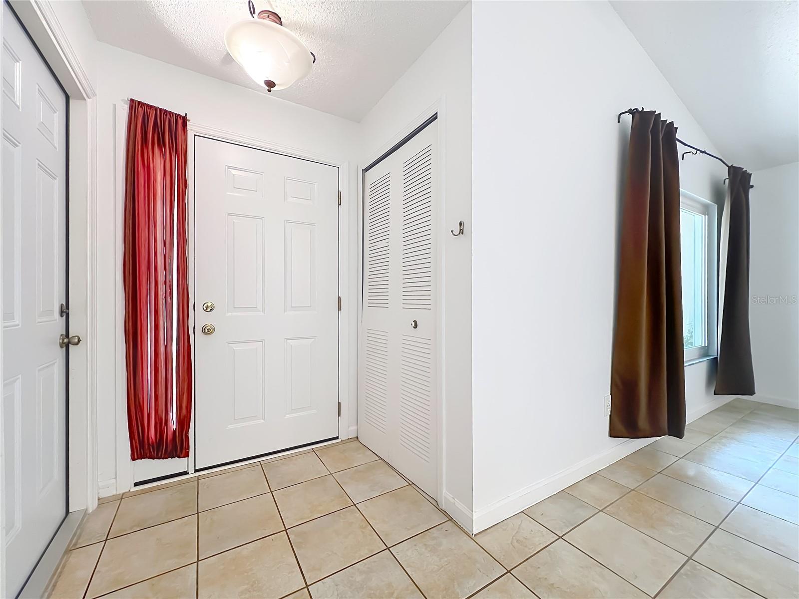 Image 6 of 73 For 336 Canoe Trail Lane