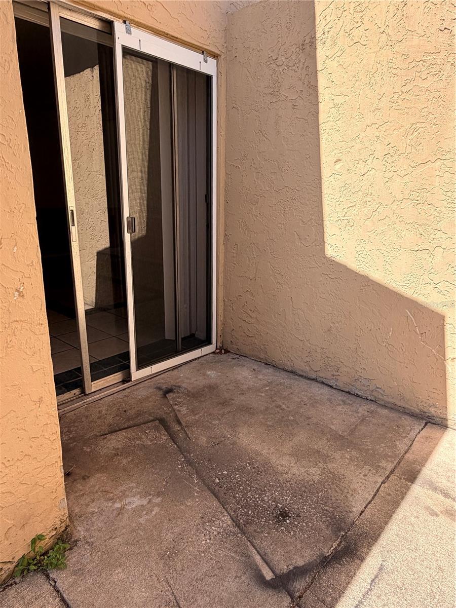Image 10 of 10 For 1275 Woodman Way