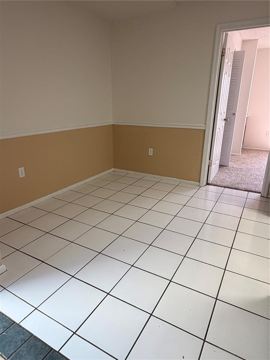 Image 6 of 10 For 1275 Woodman Way