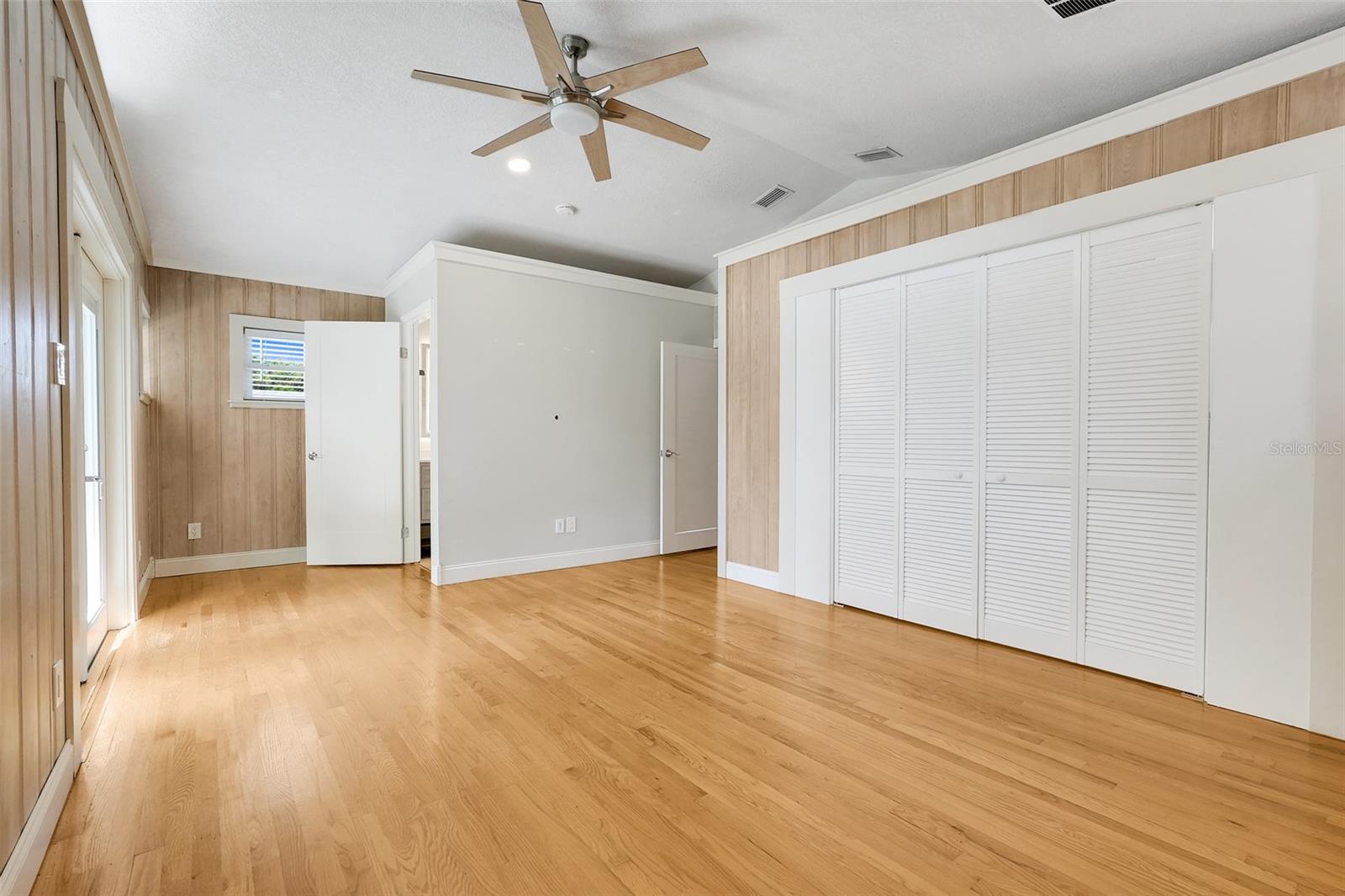 Image 24 of 35 For 1818 Garvin Street
