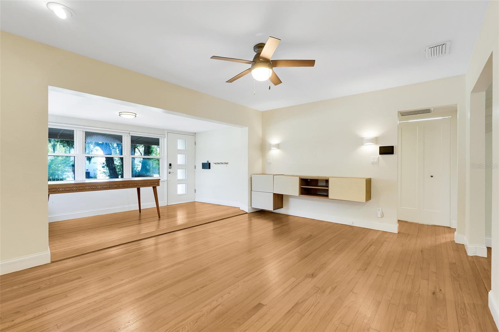 Image 8 of 35 For 1818 Garvin Street