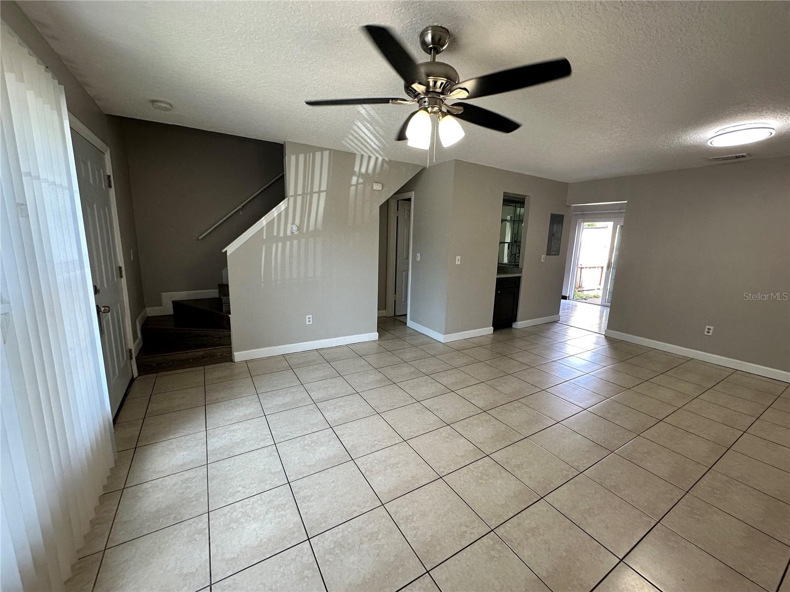 Image 3 of 27 For 3282 Oak Lake Place 3282