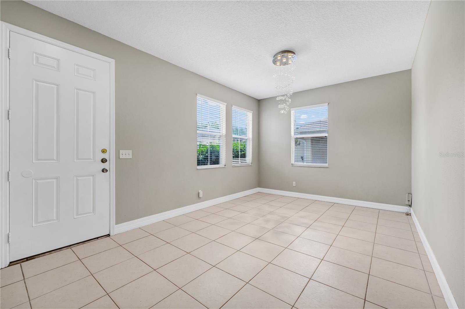Image 13 of 32 For 200 Andover Drive