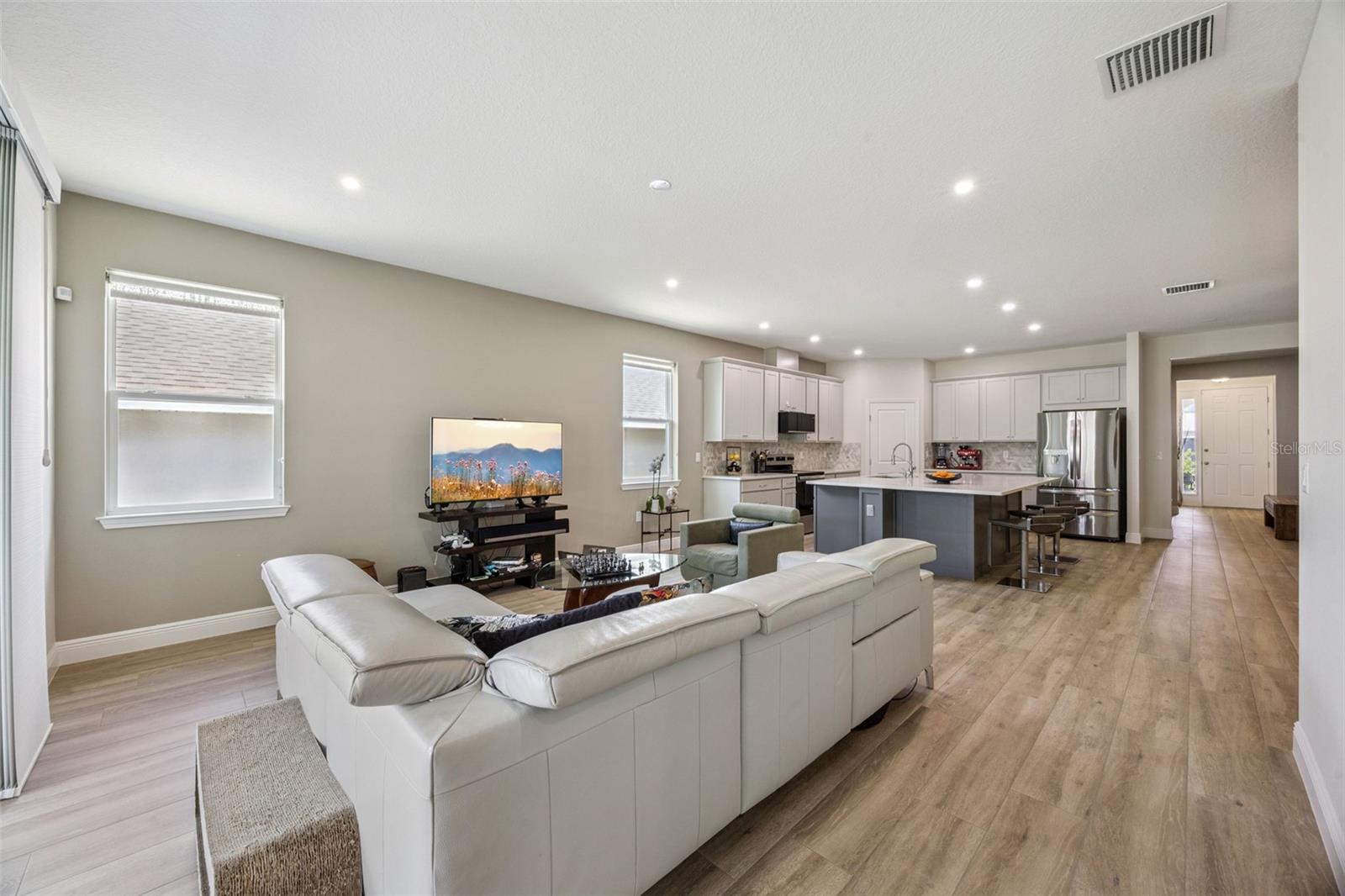 Image 11 of 59 For 2101 Axel Street