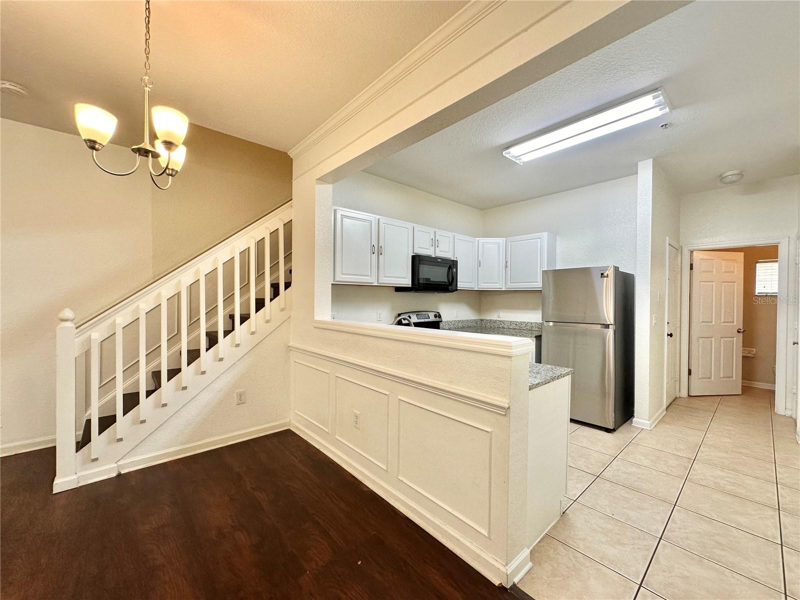 Image 15 of 35 For 6396 Daysbrook Drive 101