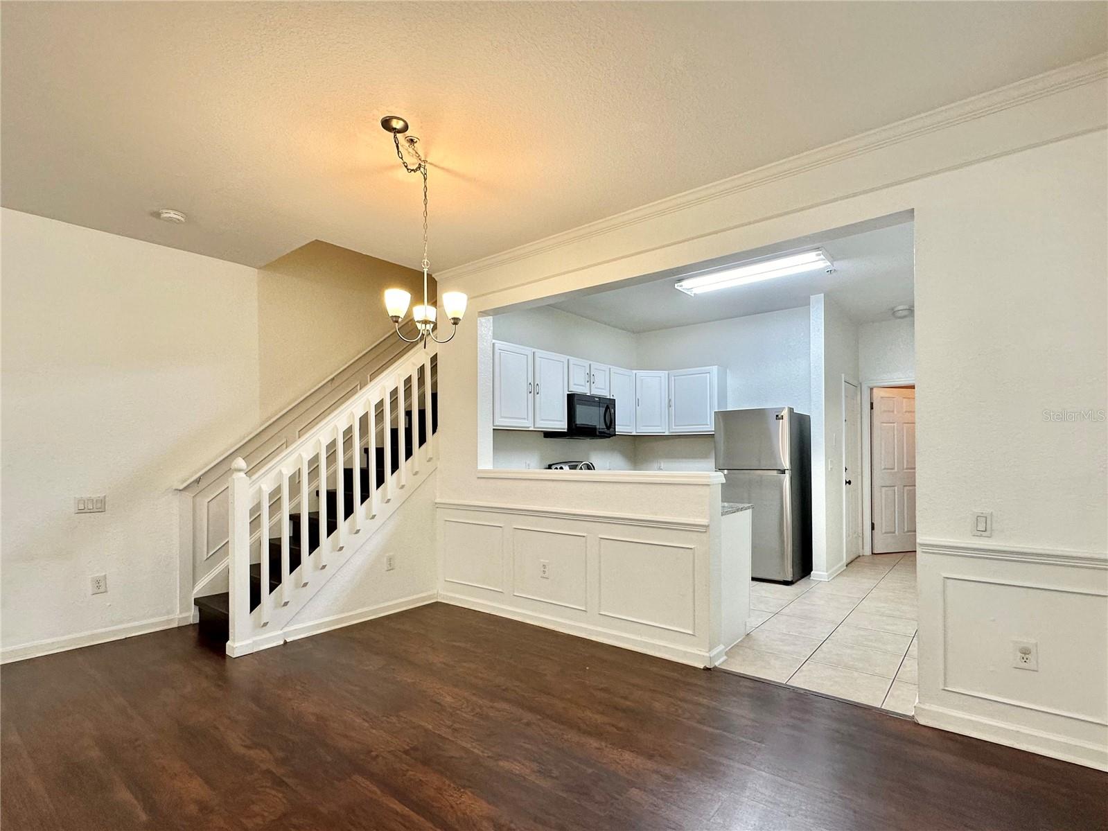 Image 8 of 35 For 6396 Daysbrook Drive 101
