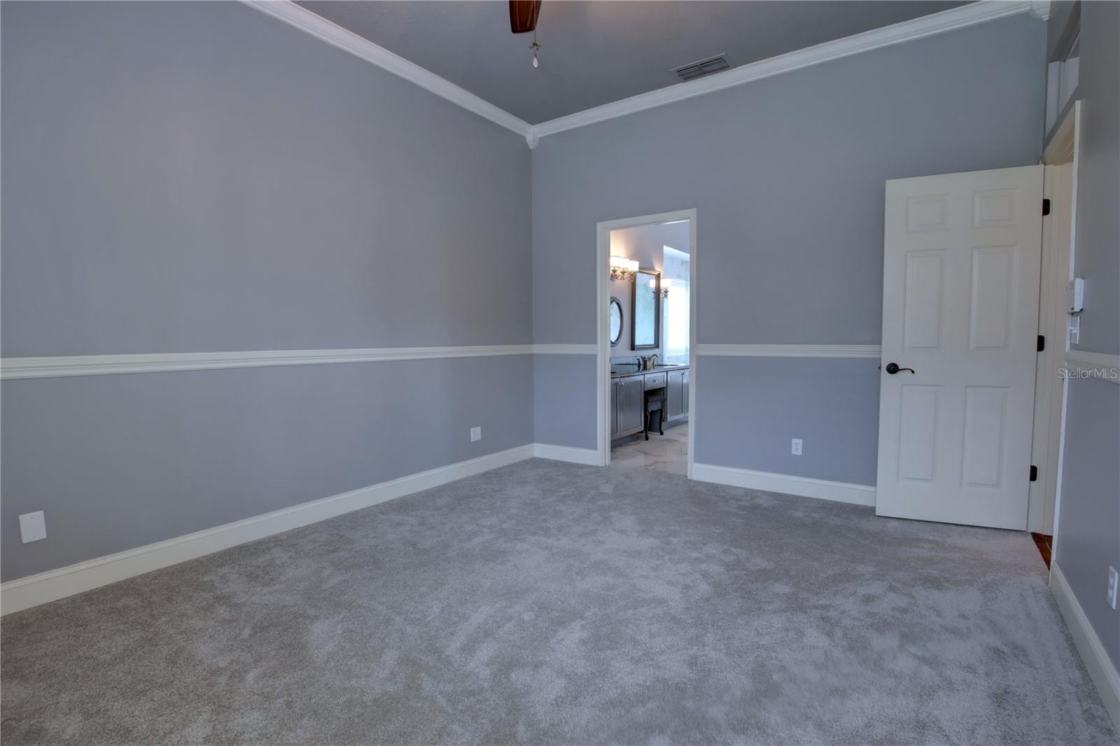 Image 21 of 39 For 1257 Brampton Place