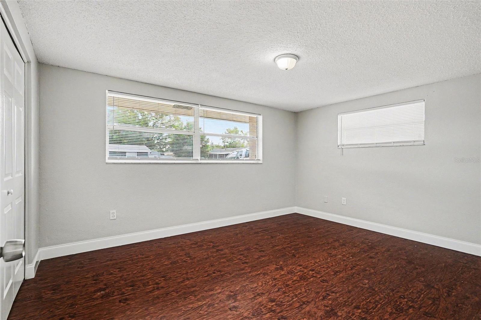 Image 16 of 19 For 7037 Magnolia Valley Drive