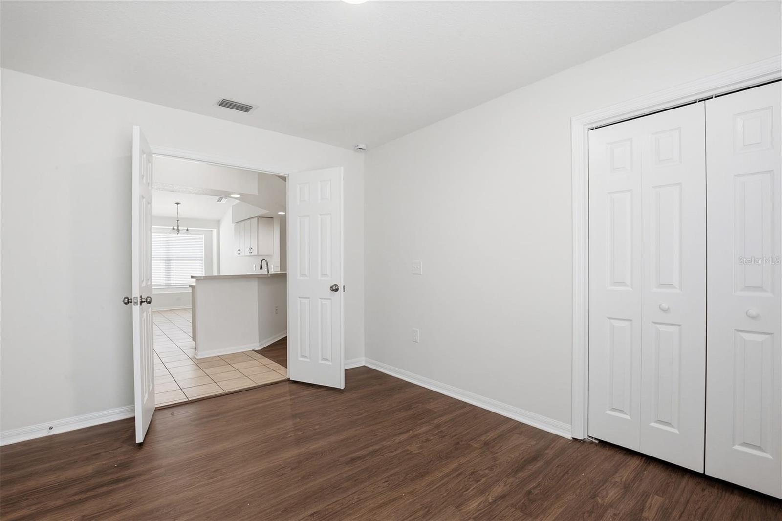 Image 15 of 33 For 22611 Roderick Drive