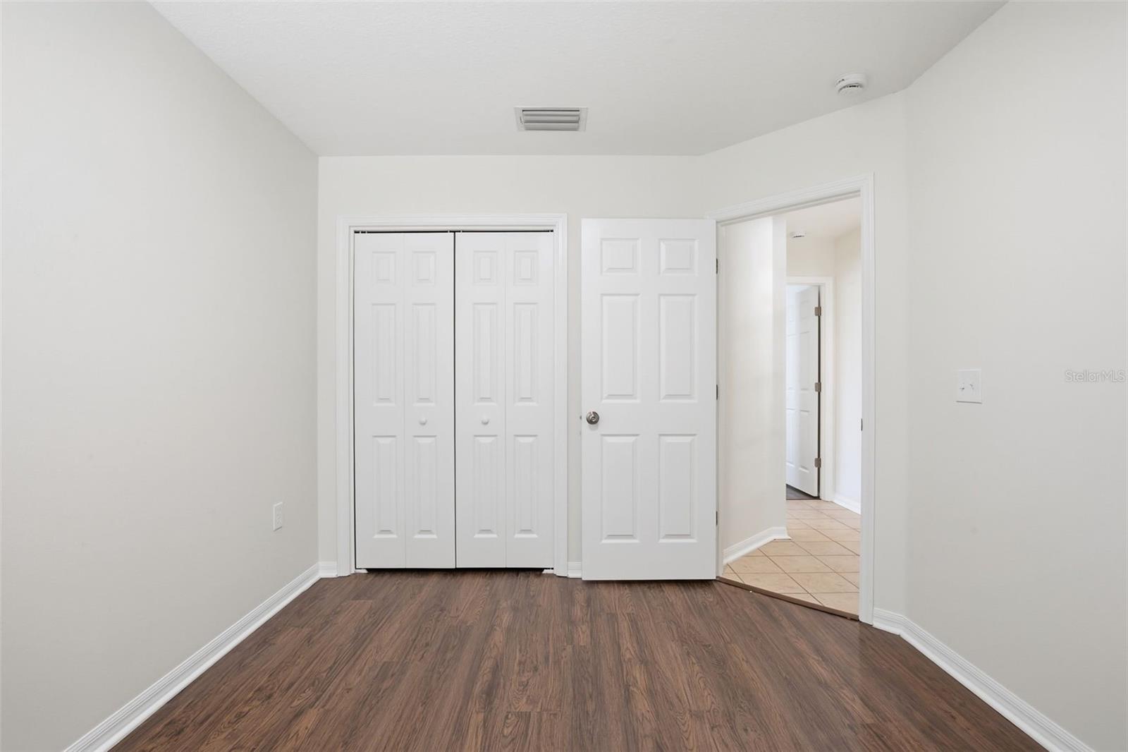 Image 16 of 33 For 22611 Roderick Drive