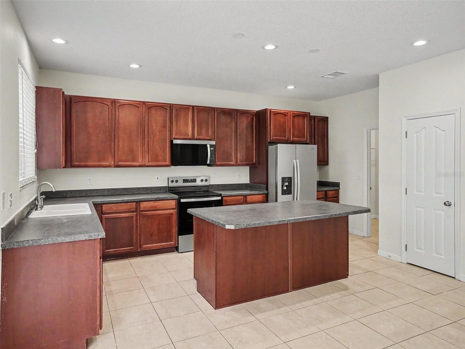Image 10 of 27 For 15157 Perdido Drive