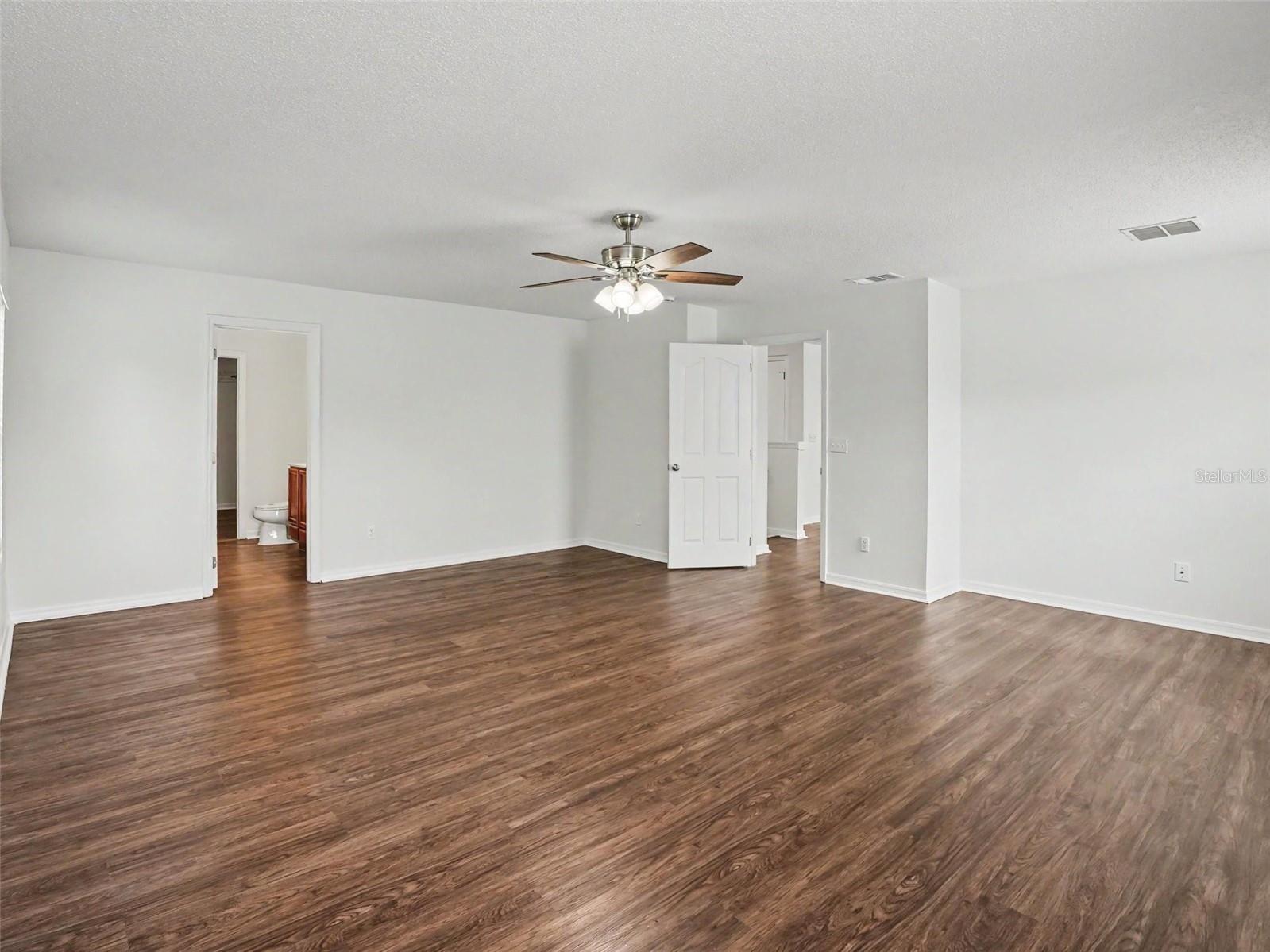Image 4 of 27 For 15157 Perdido Drive