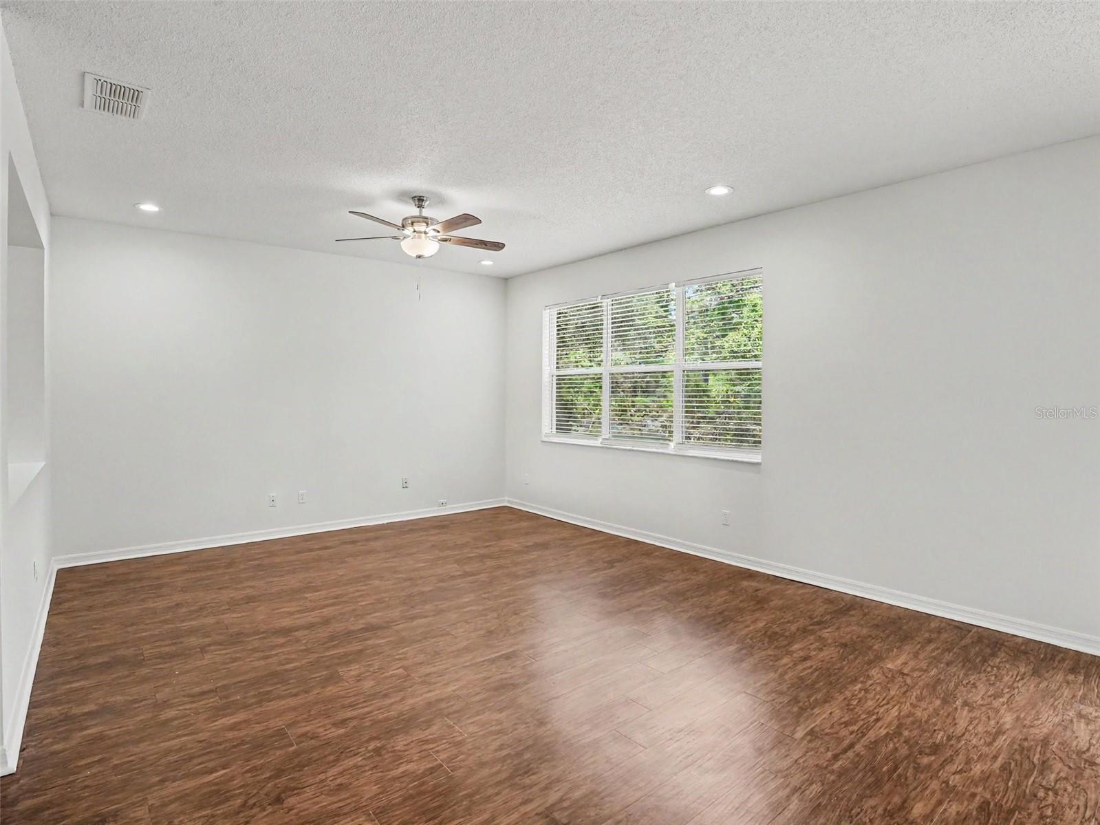 Image 8 of 27 For 15157 Perdido Drive