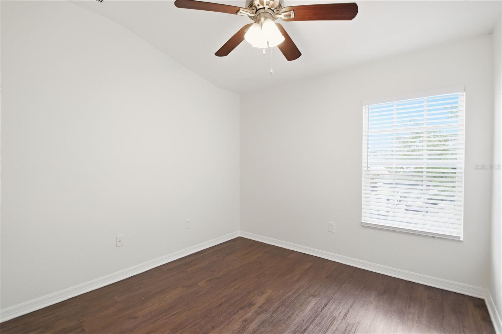 Image 20 of 50 For 15414 Shoal Haven Place