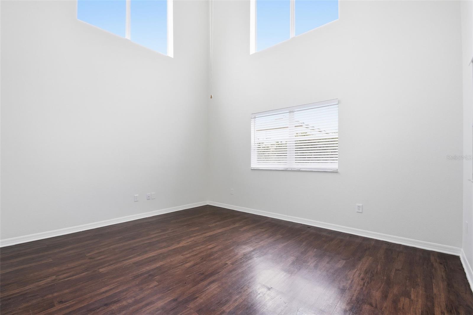 Image 31 of 50 For 15414 Shoal Haven Place