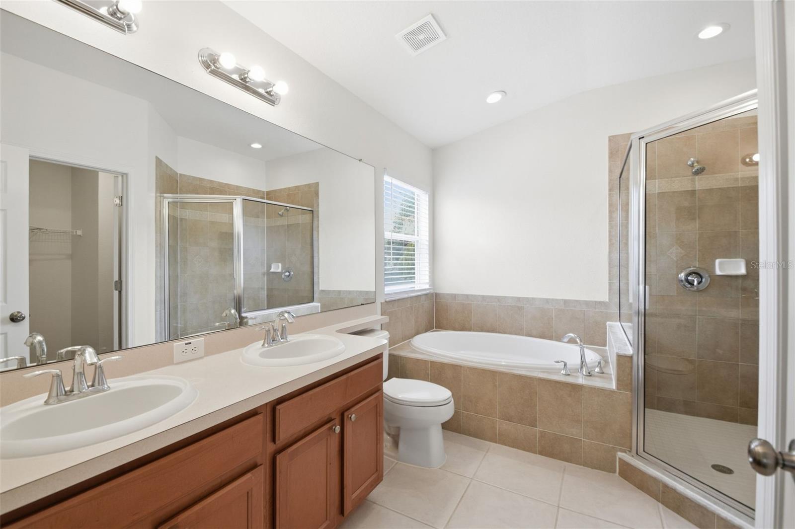 Image 36 of 50 For 15414 Shoal Haven Place