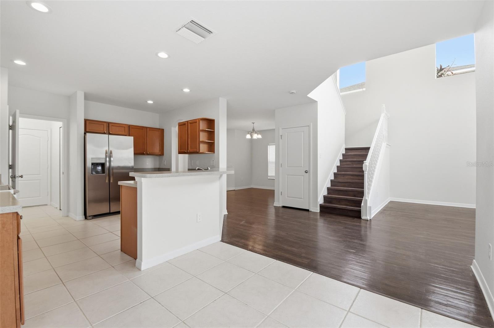 Image 8 of 50 For 15414 Shoal Haven Place