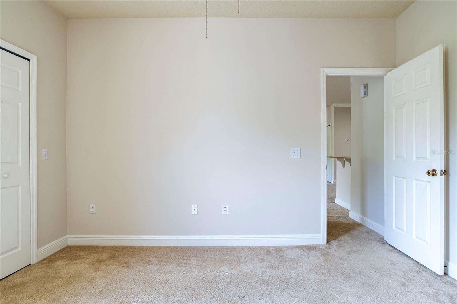 Image 13 of 15 For 417 Southern Pecan Circle 205