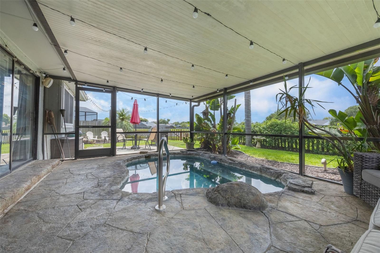Image 46 of 95 For 364 Westwind Court