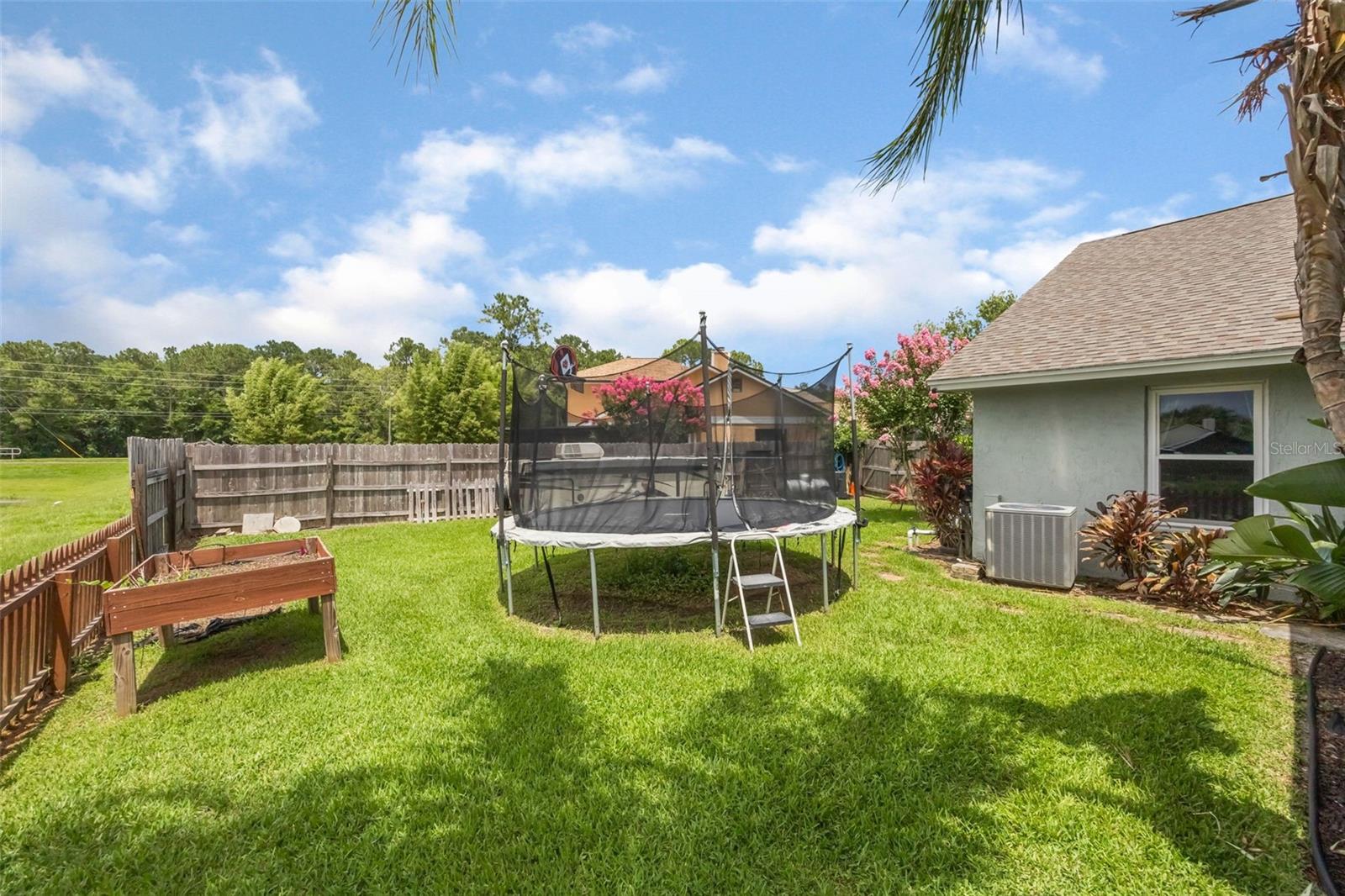 Image 56 of 95 For 364 Westwind Court