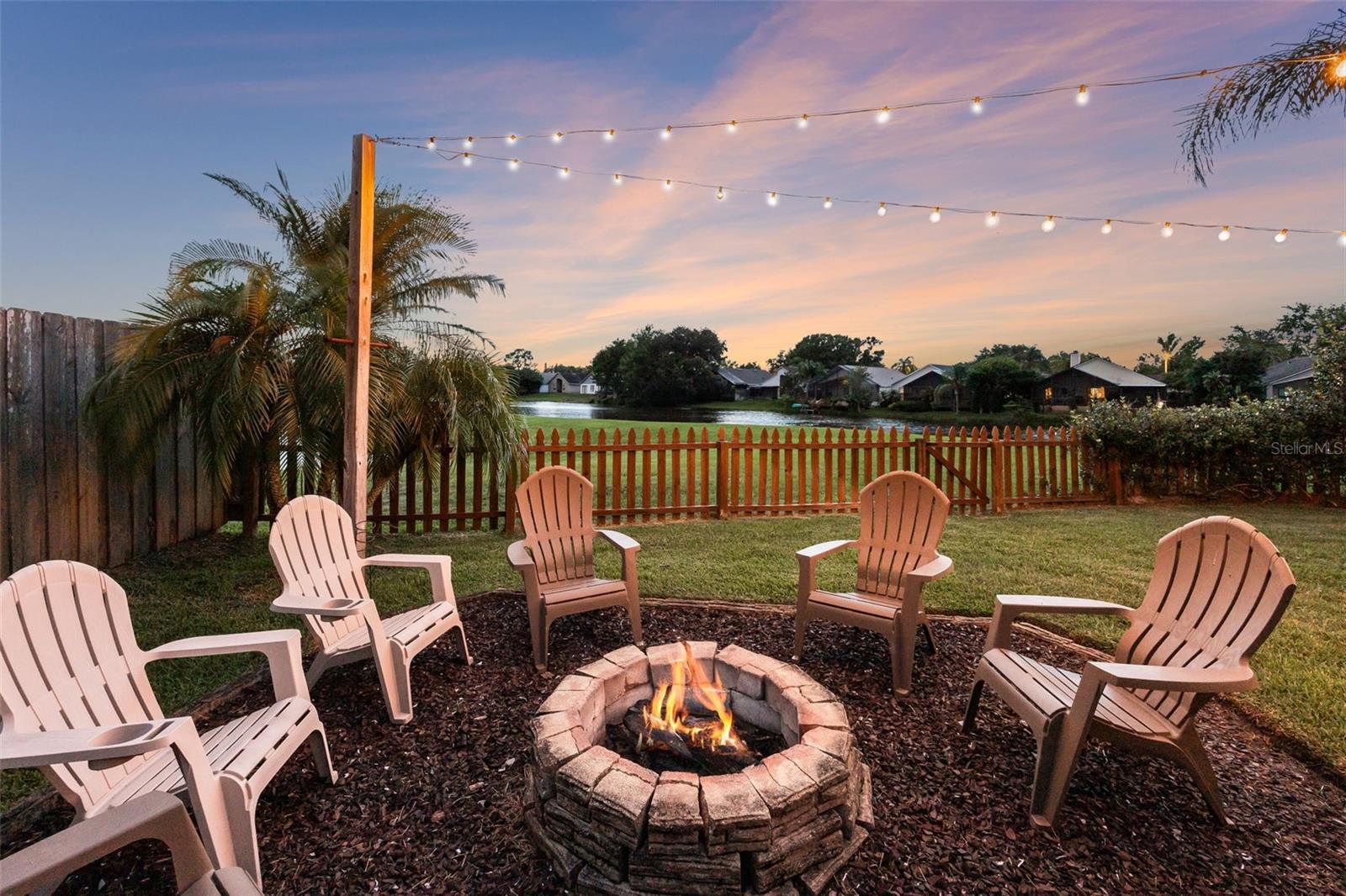 Image 7 of 95 For 364 Westwind Court