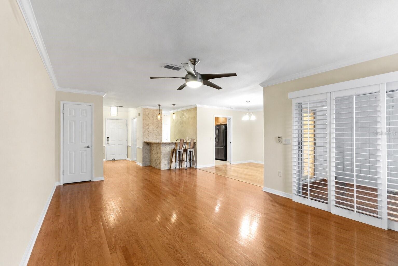 Image 16 of 61 For 618 Maple Oak Circle 108