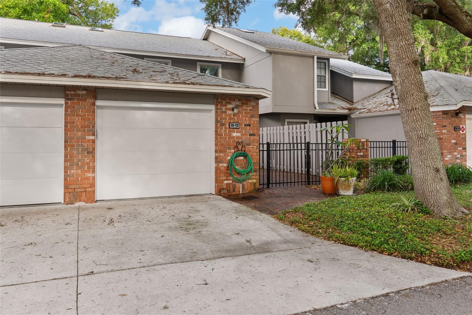 Image 4 of 61 For 618 Maple Oak Circle 108