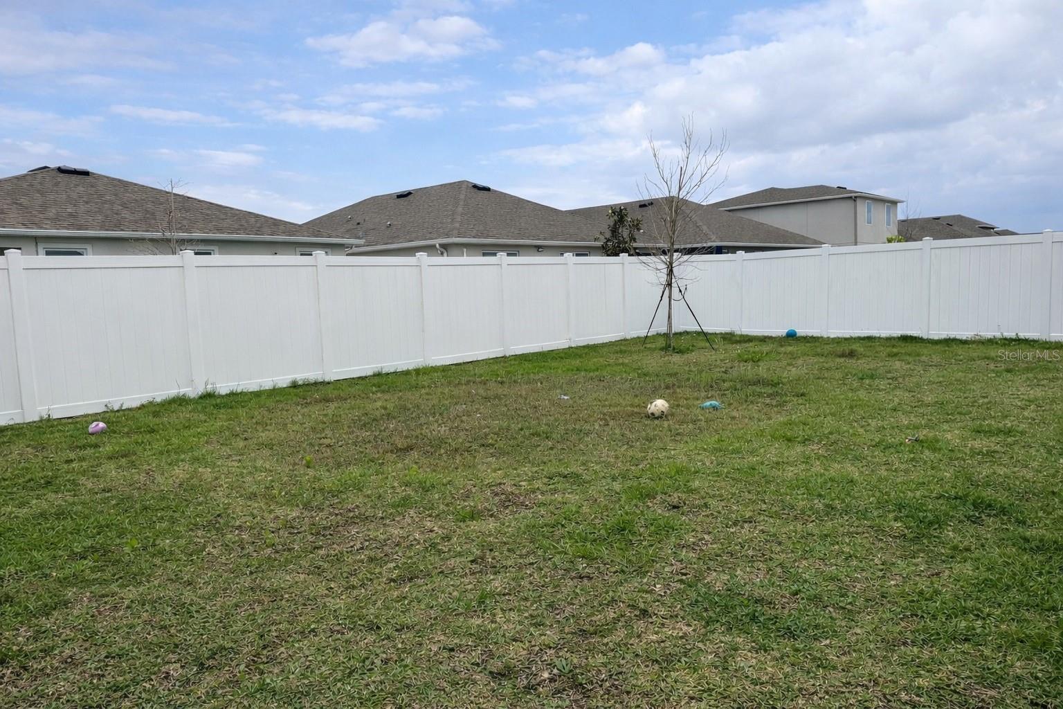 Image 24 of 30 For 1225 Fox Hedge Lane