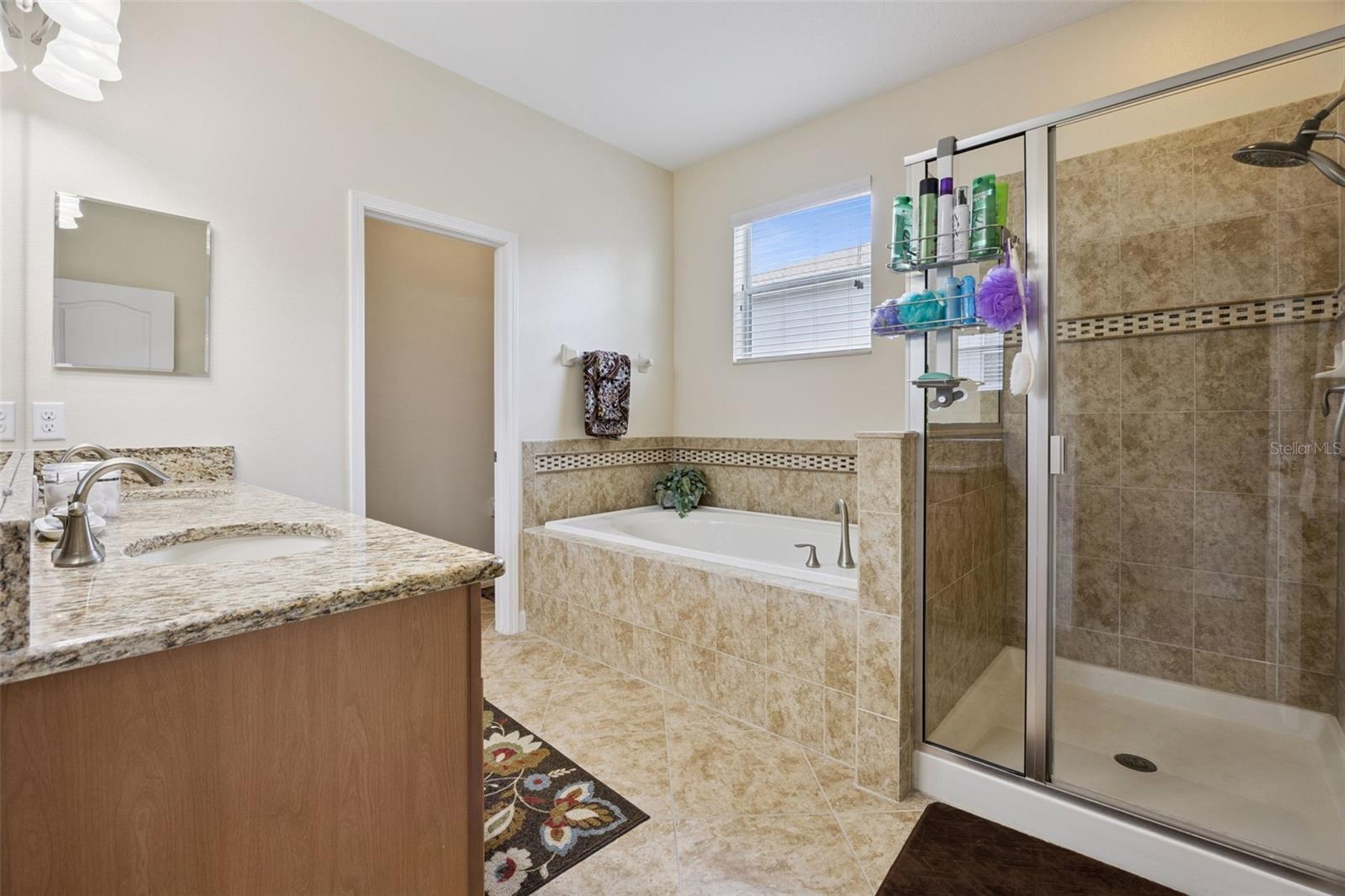 Image 22 of 47 For 2892 Sandy Cay Street