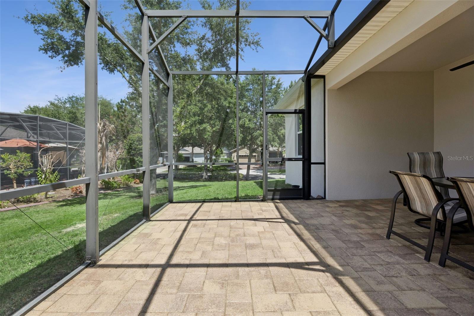 Image 33 of 47 For 2892 Sandy Cay Street