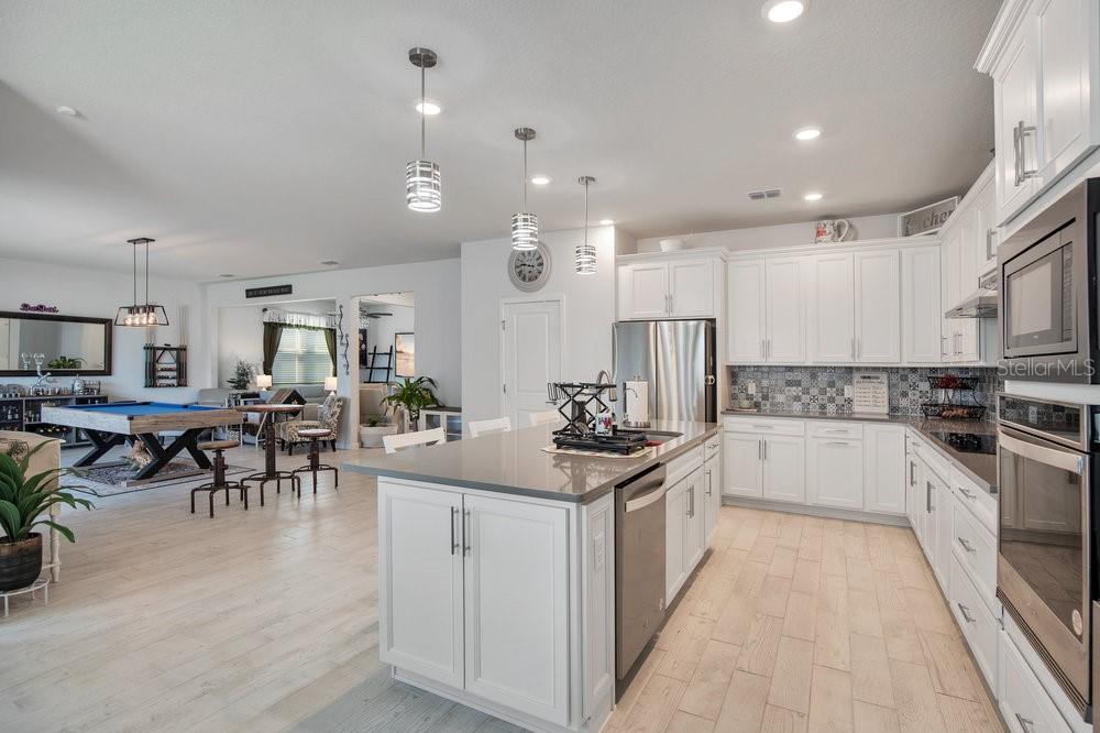 Image 12 of 40 For 1457 Grand Palm Drive